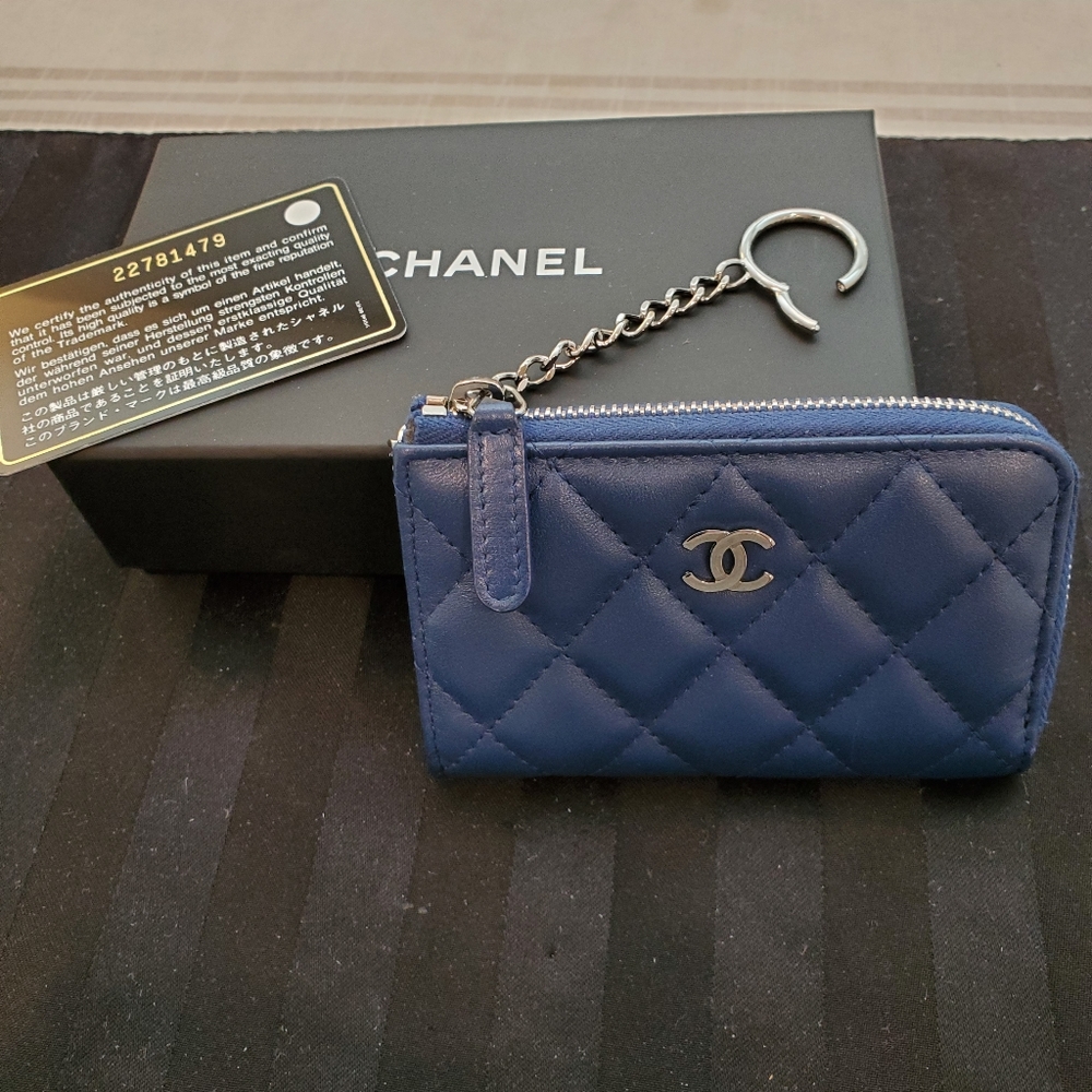 💕Traded💕CHANEL Lambskin Keyholder Card Holder